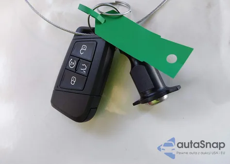 2025 Volkswagen Taos 1.5T Se Black z USA, uszkodzony, nr VIN 3VV3C7B27SM008089